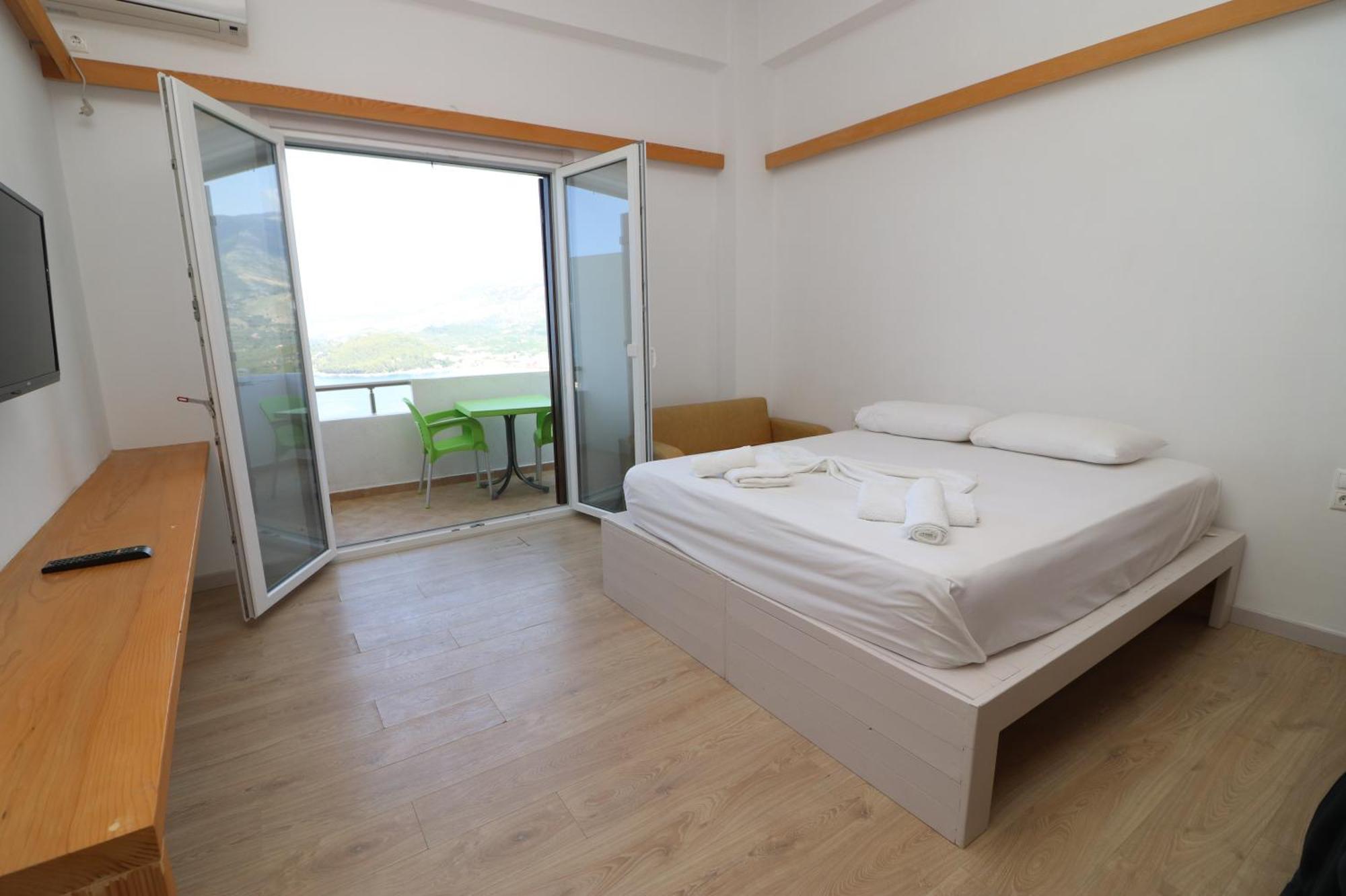 Aparthotel Blue Himare